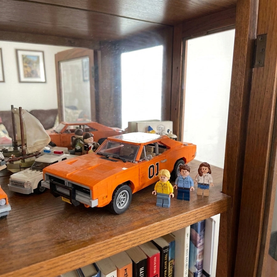 The Dukes of Hazzard 47th Anniversary Collector Building Set