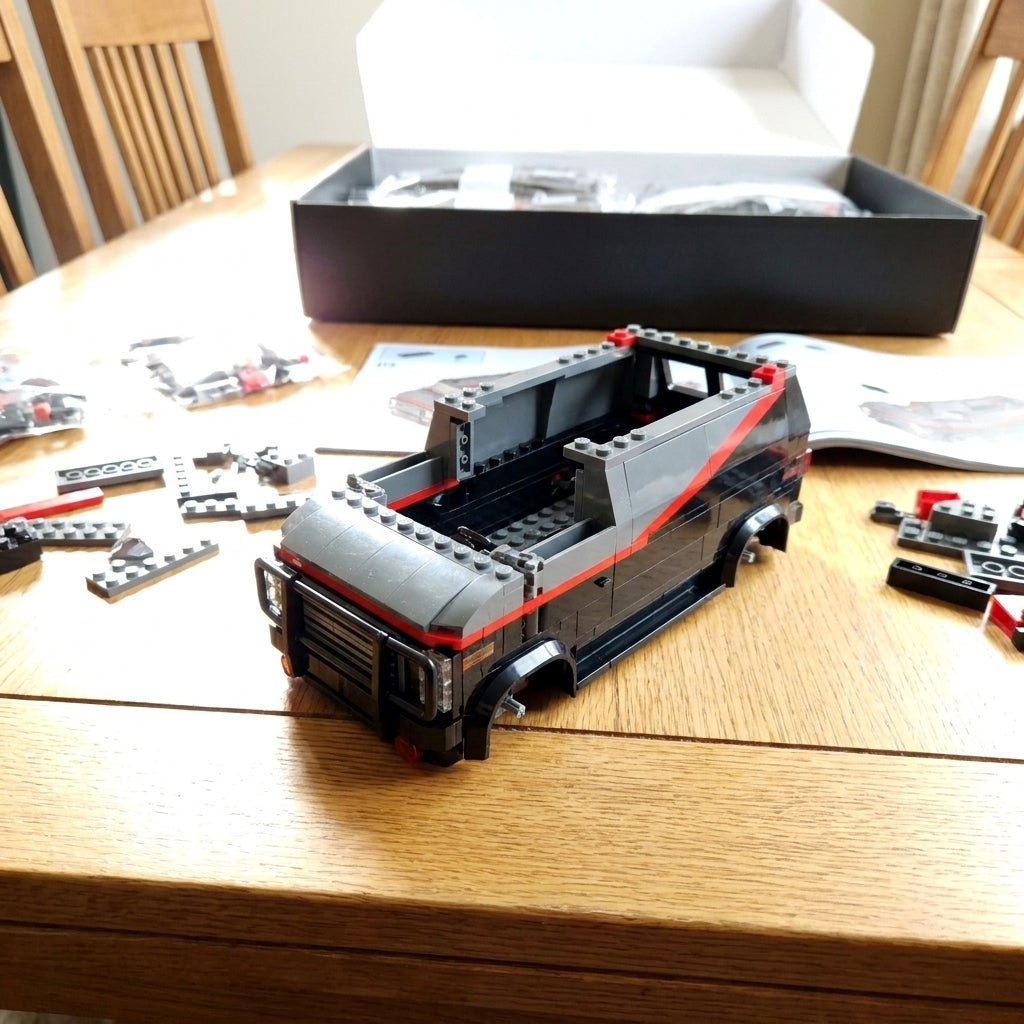 The A-Team Van & Crew Building Block Set